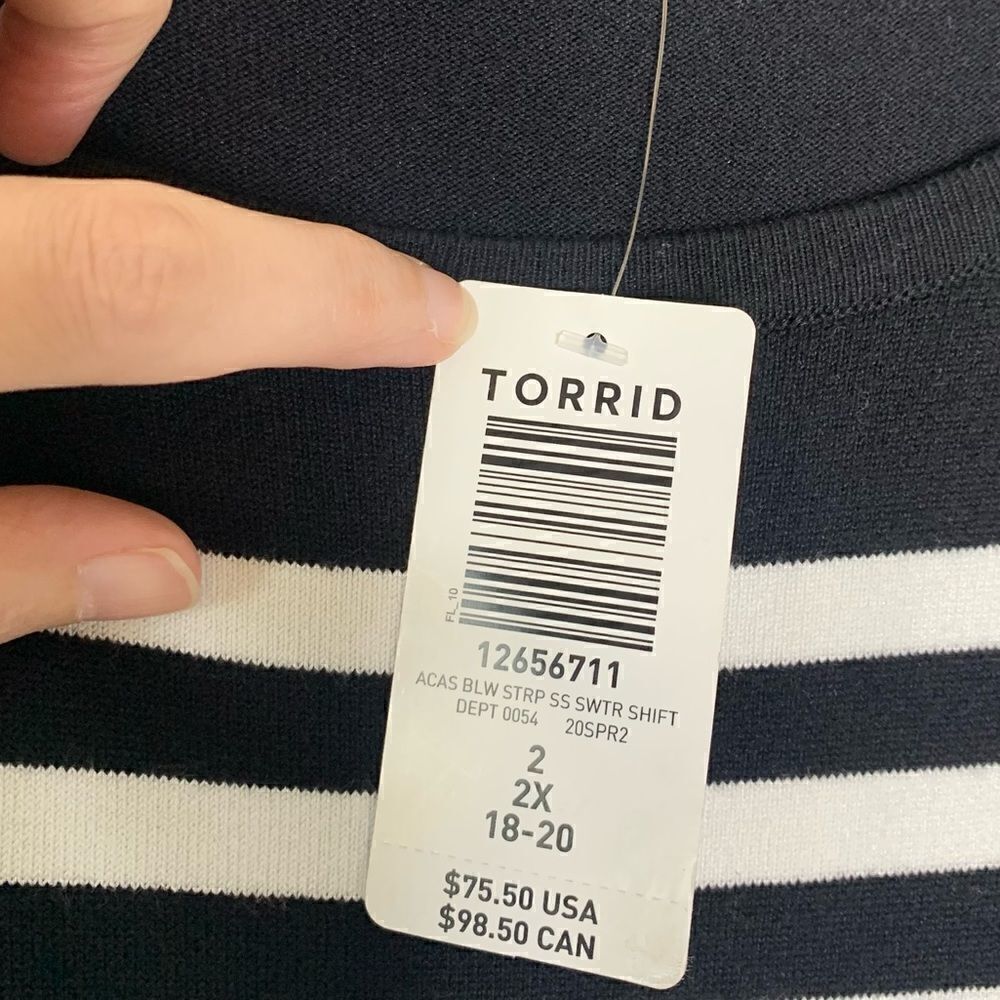 Torrid Black and white stripe sweater knit short sleeve shift dress - Picture 8 of 11